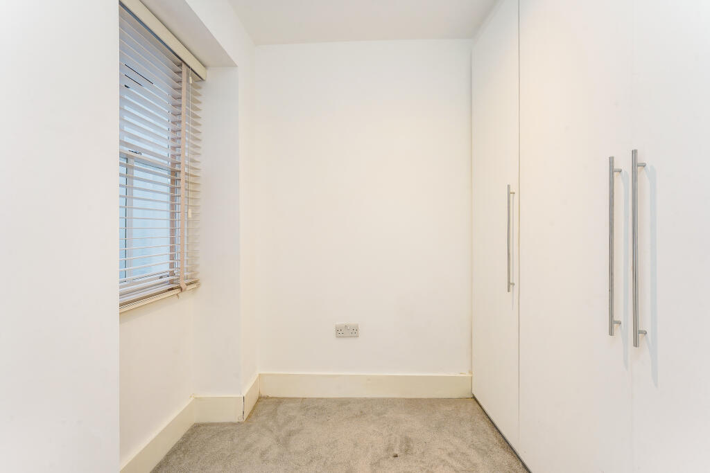 Flat 11, 15 Onslow G