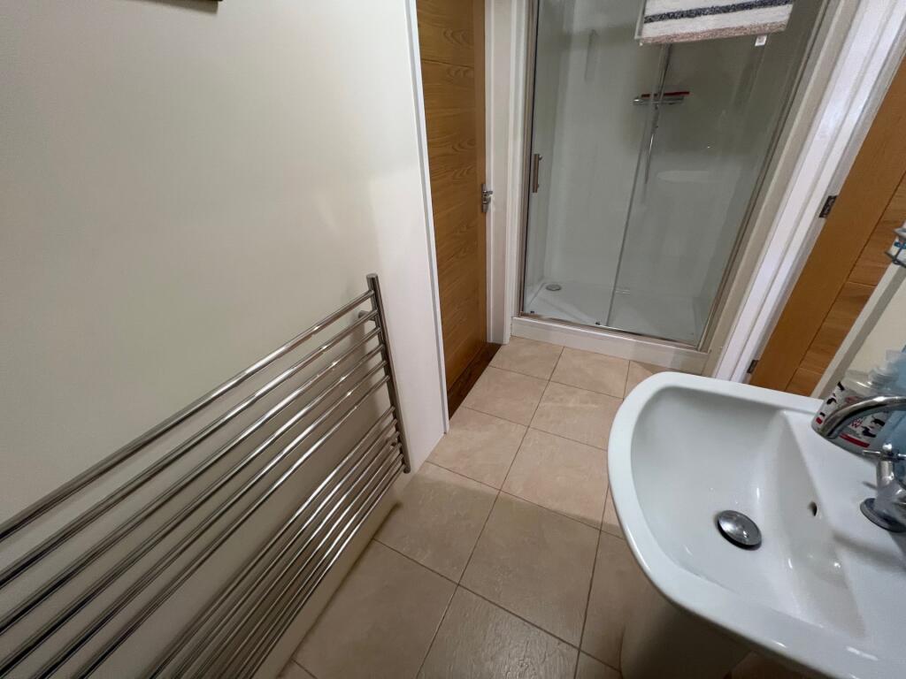 Shower Room 1