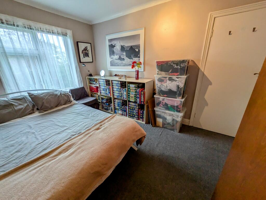 2nd Bedroom