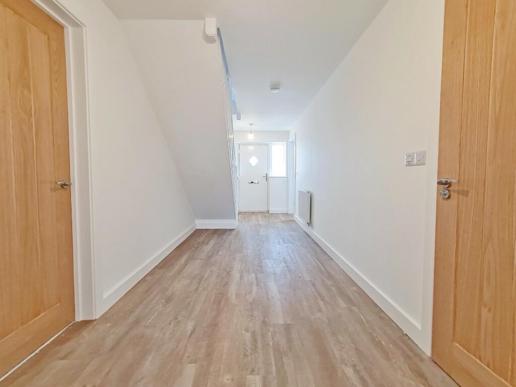 spacious entrace