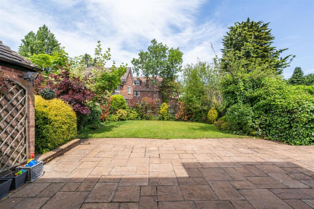 221 Streetsbrook Road Solihull_23.jpg