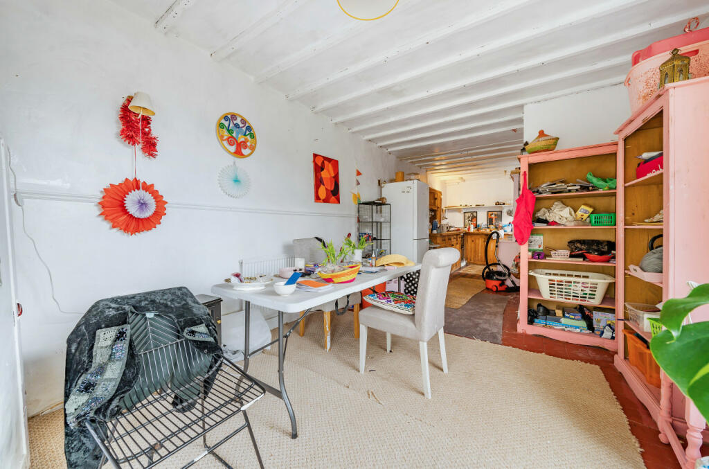 Breakfast Room