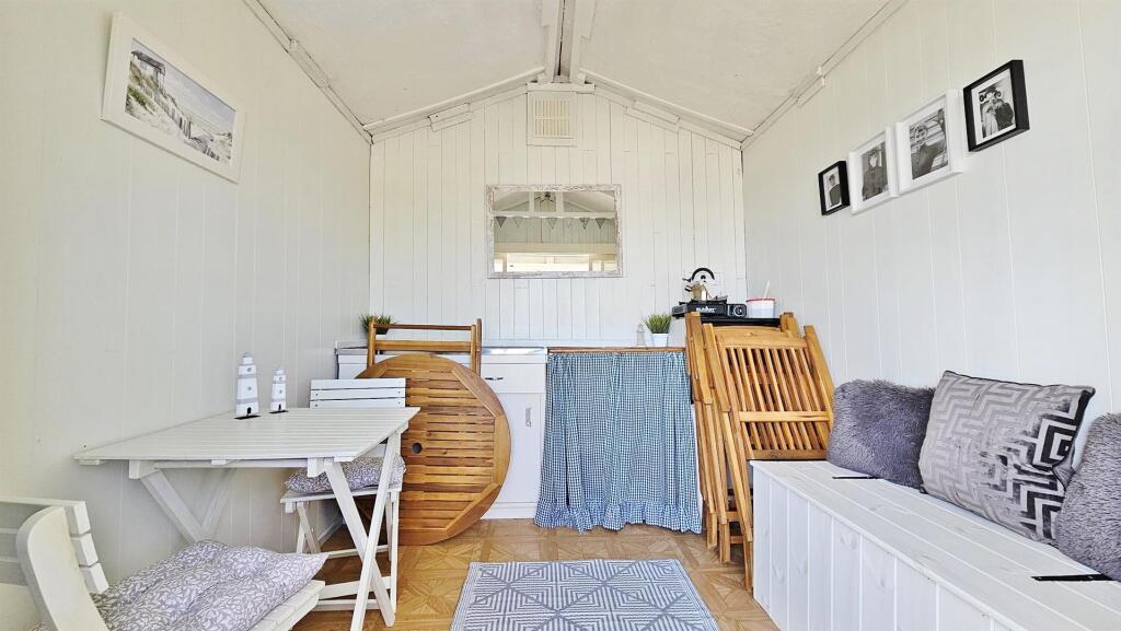 Beach Hut
