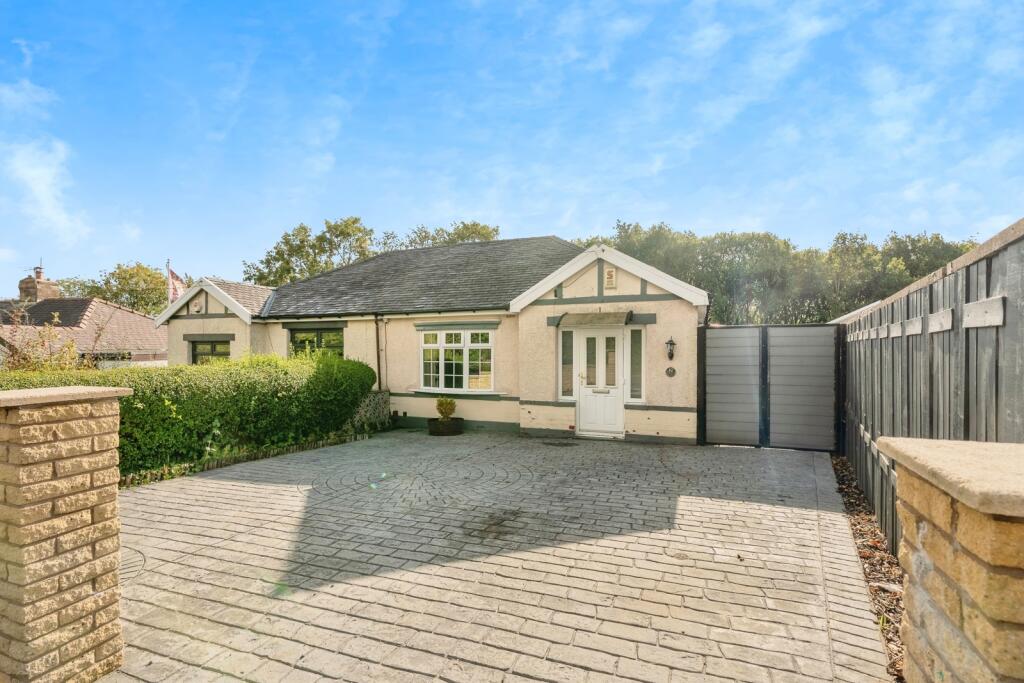 Moseley Road, Burnley, Lancashire, BB11