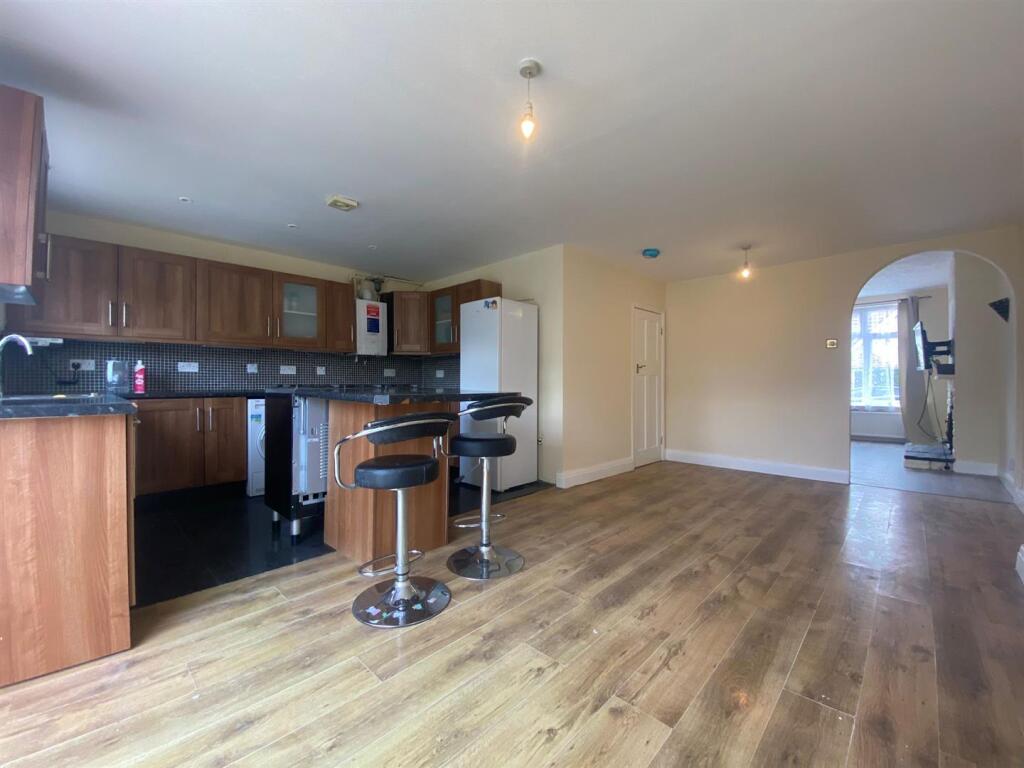 Kitchen, Diner.jpg
