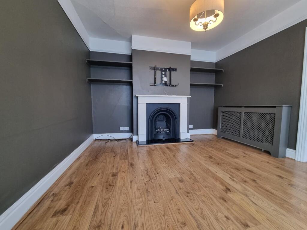 Dining Room (1)