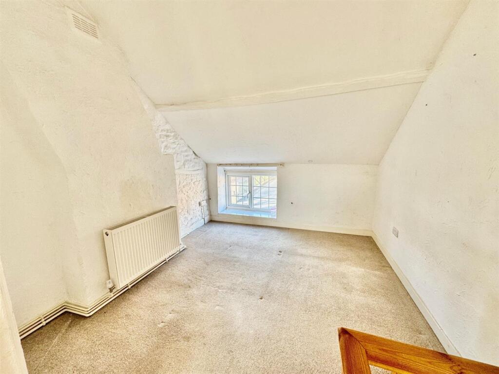 Bedroom.jpg