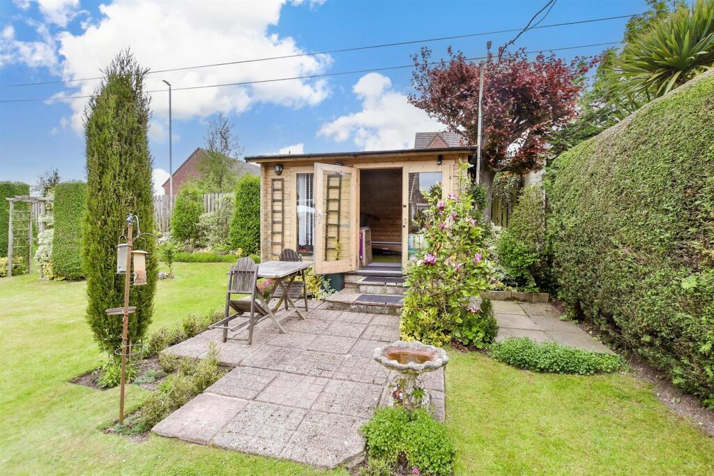 Workshop/Outbuildings