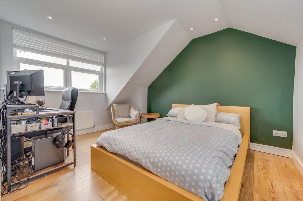 BEDROOMS AND BATHROOMS