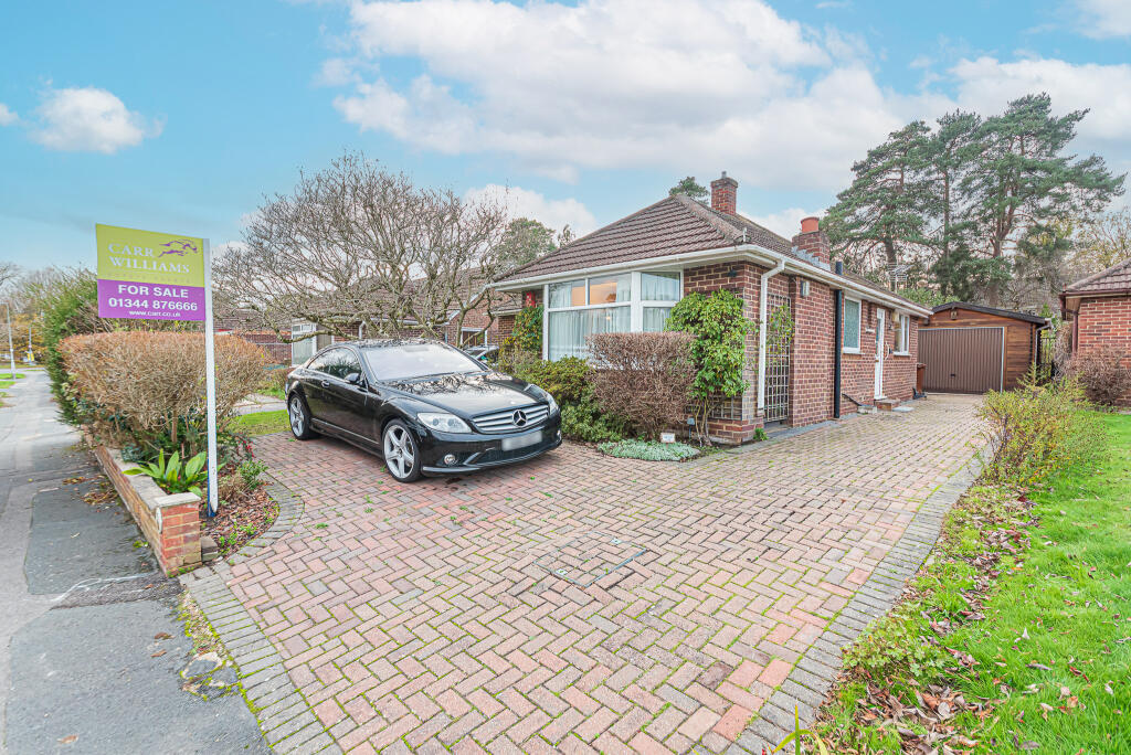 BLACKMOOR WOOD, ASCOT, BERKSHIRE, SL5 8EL