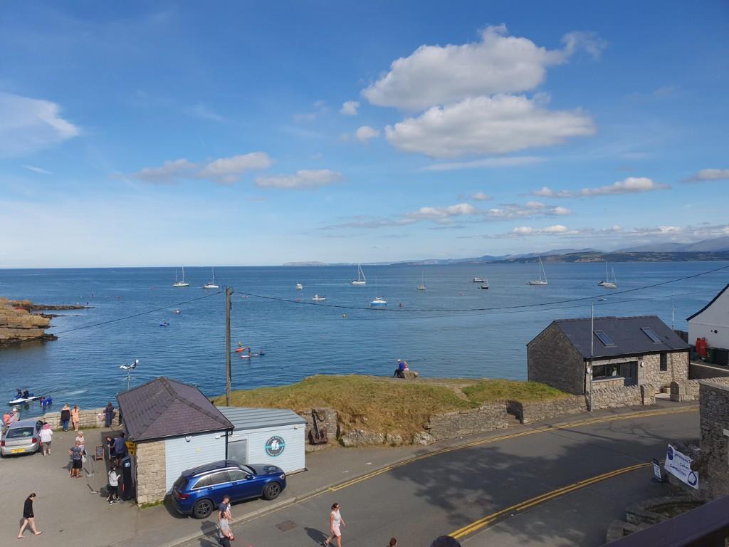 Superb sea views