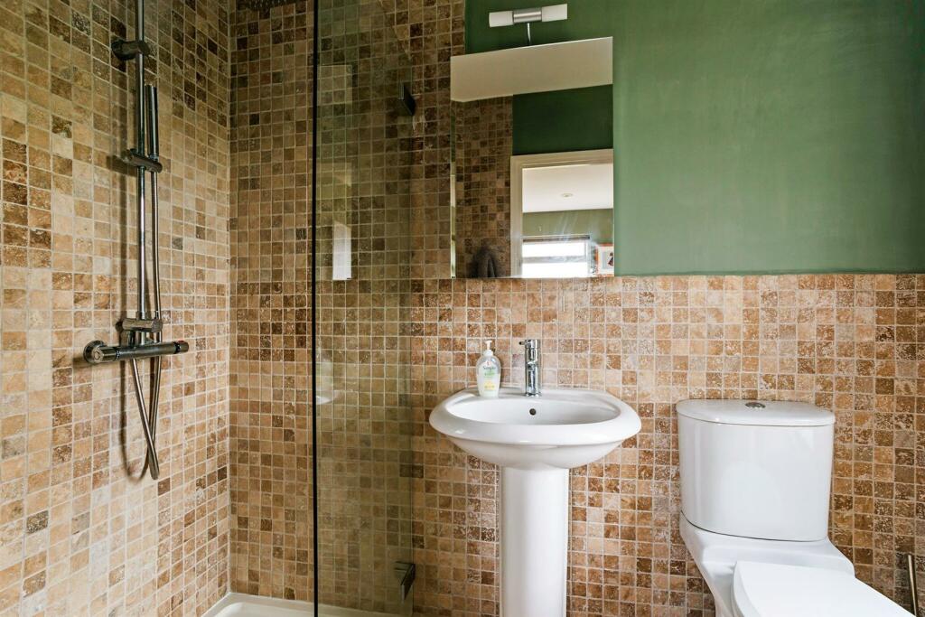 63251_Greygarth, Cleeve Hill Cleeve Hill Cheltenha