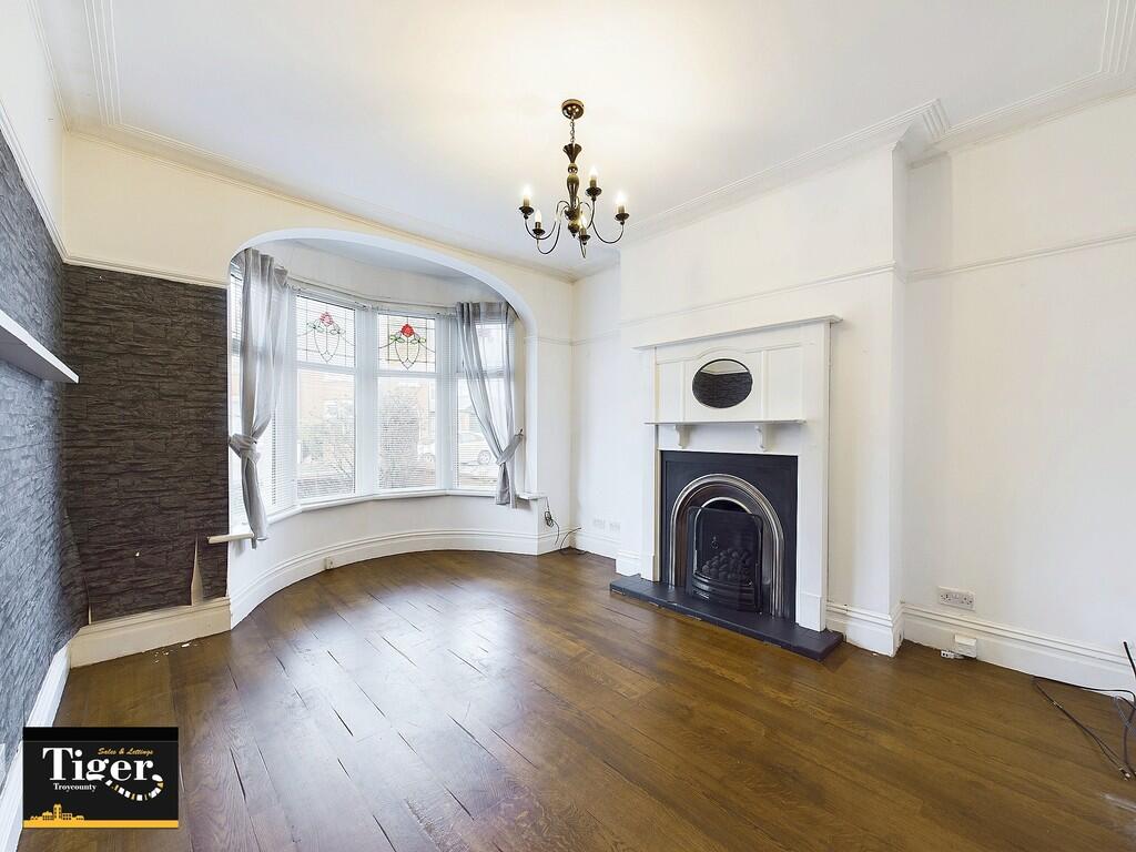 CAM03440G0-PR0241...