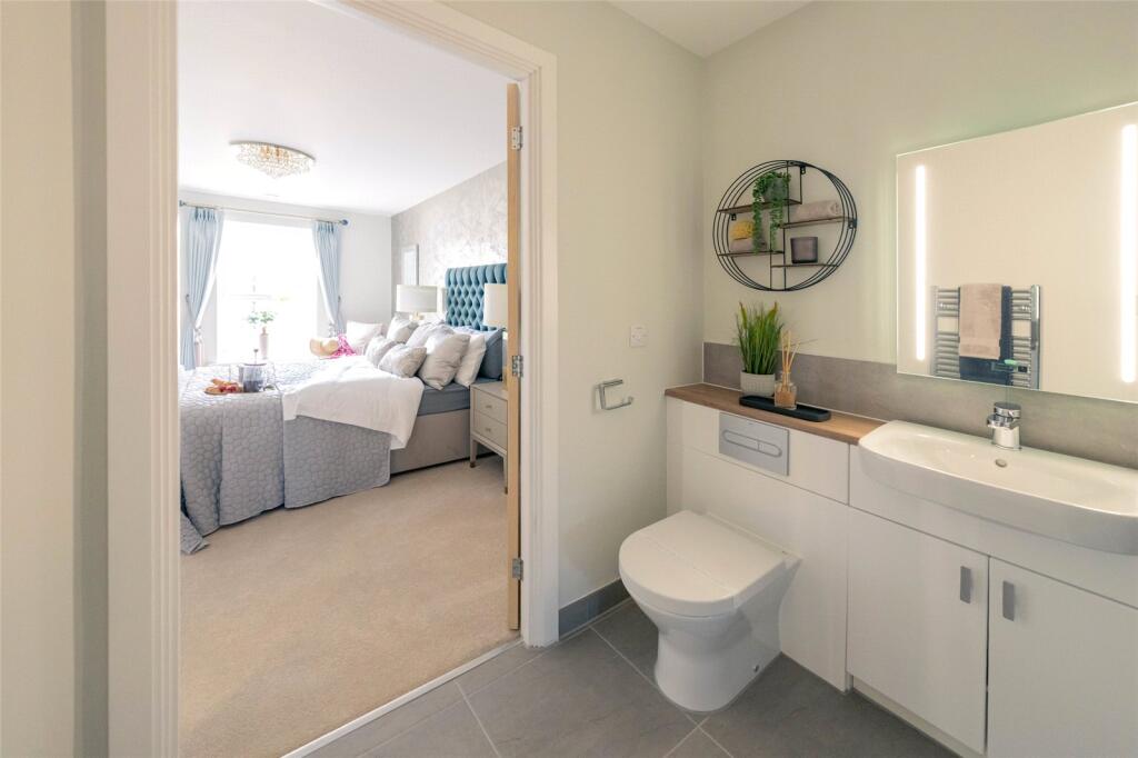 Ensuite