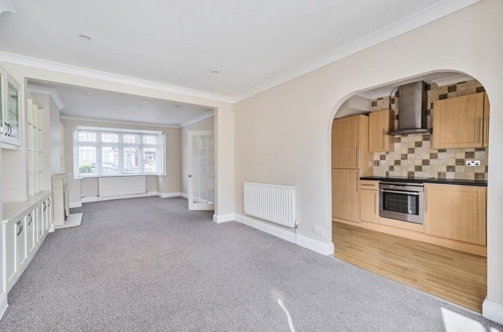 1353240-12-68c2fb7164918