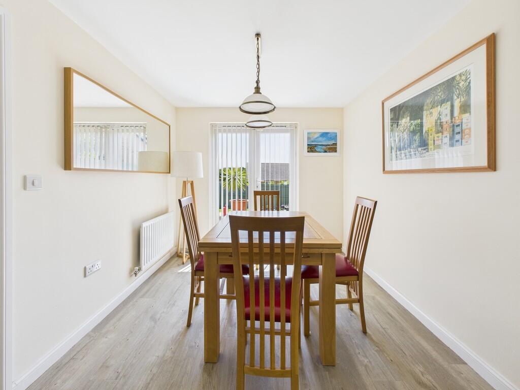 CAM05372G0-PR0026...