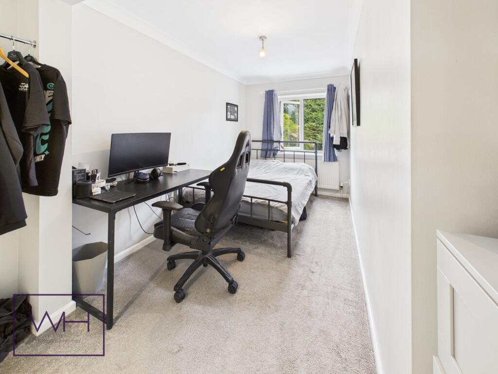 CAM03785G0-PR0275-ST