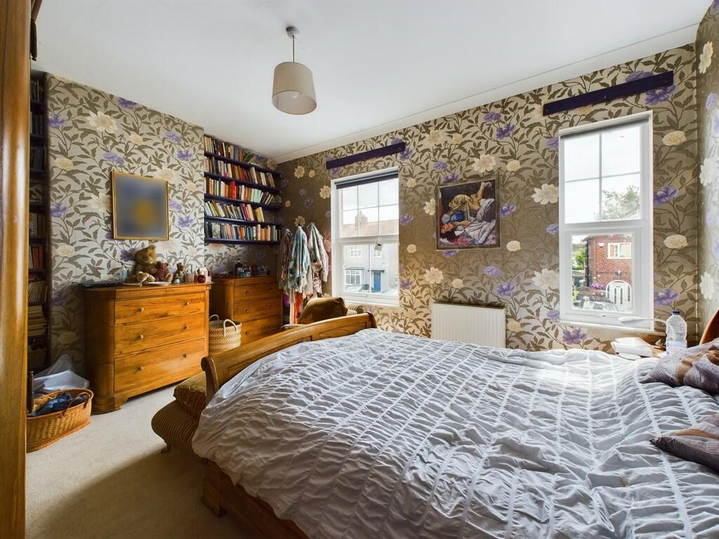 CAM02854G0-PR0178...