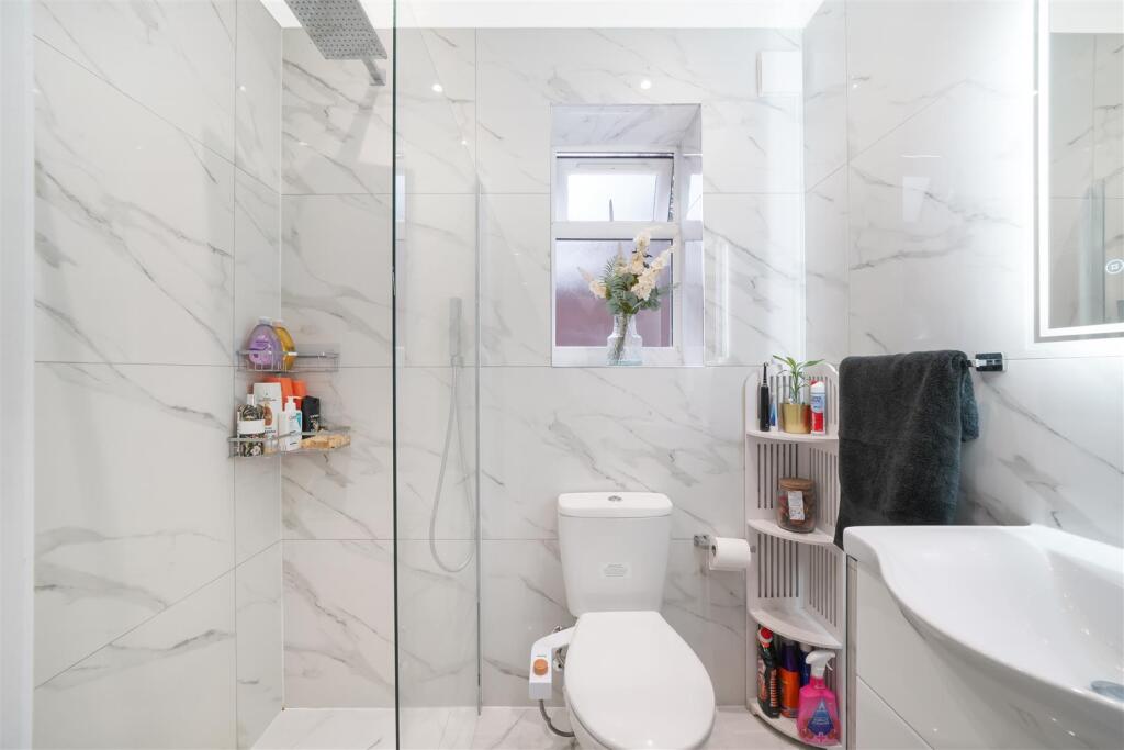 510 Whitton Avenue West - R95tnE5Gy4k7LDtm0Iiw.jpg