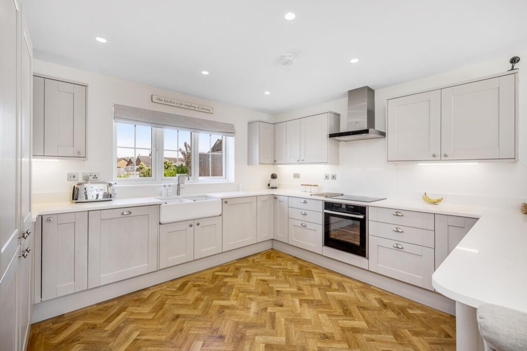 1 Clarke Close (Quadring)-27