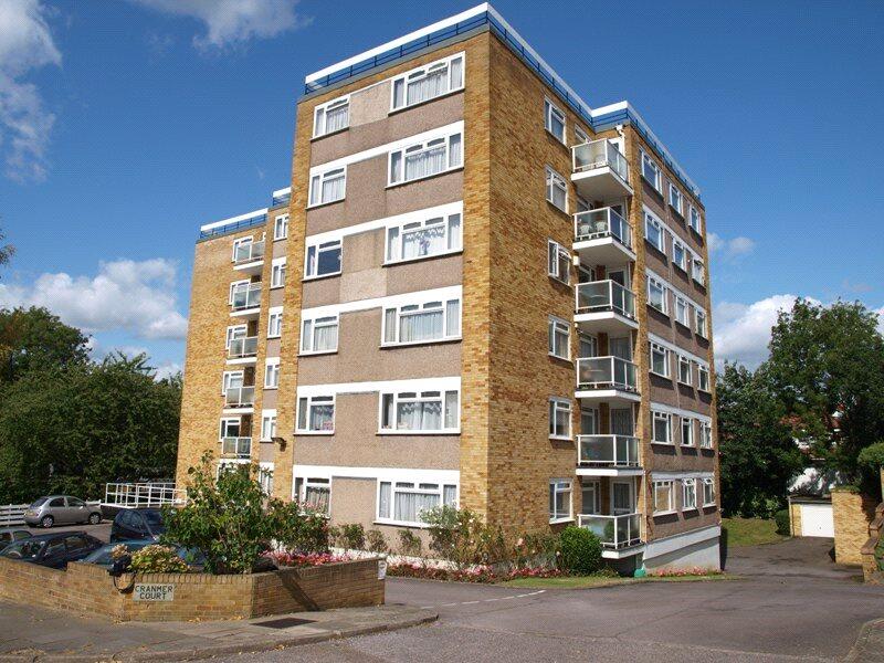 Wickliffe Avenue, London, N3