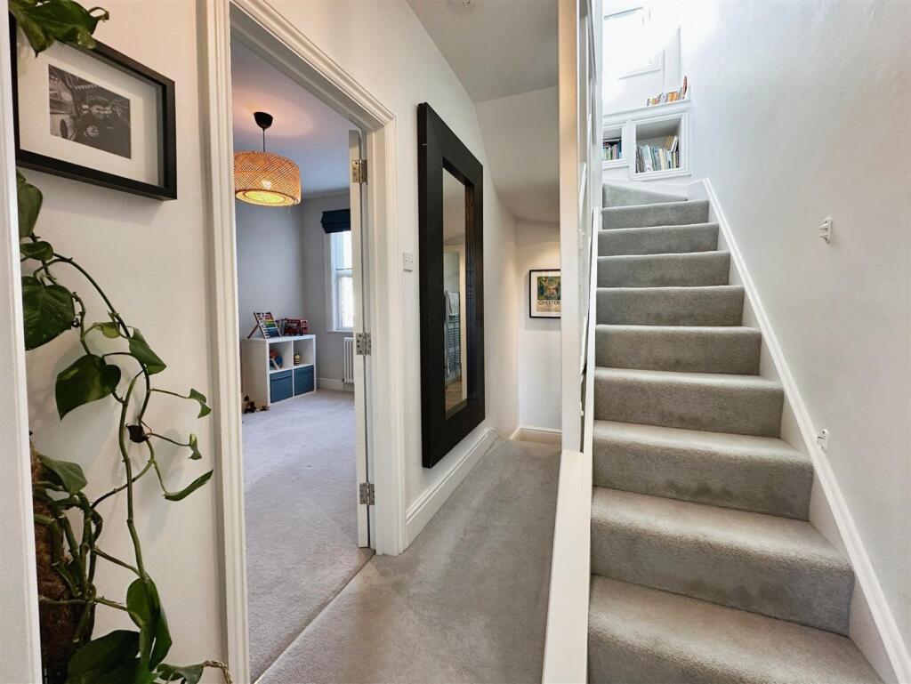 12e82c0d-image_picker_B3E2E9D2-A7B0-4EA2-A4A9-812B