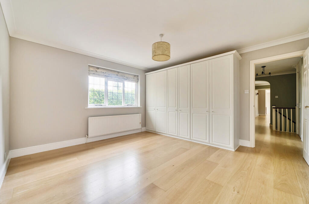 1315835-30-685d49...