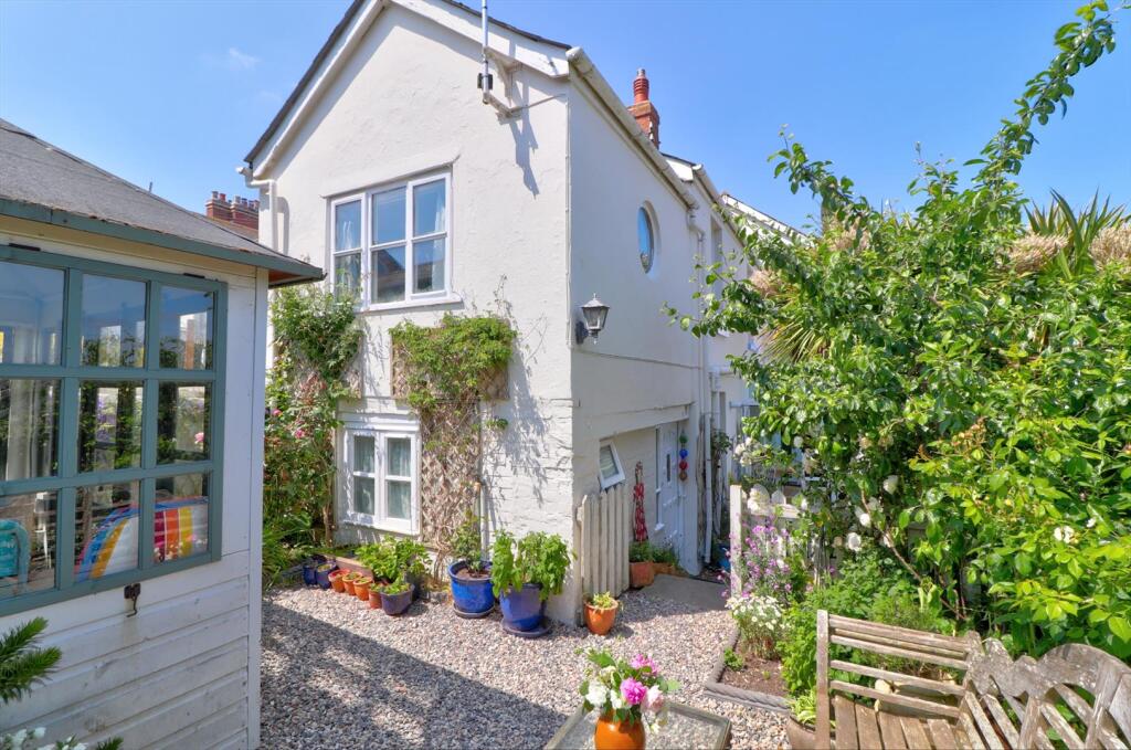 Rear elevation new.jpg