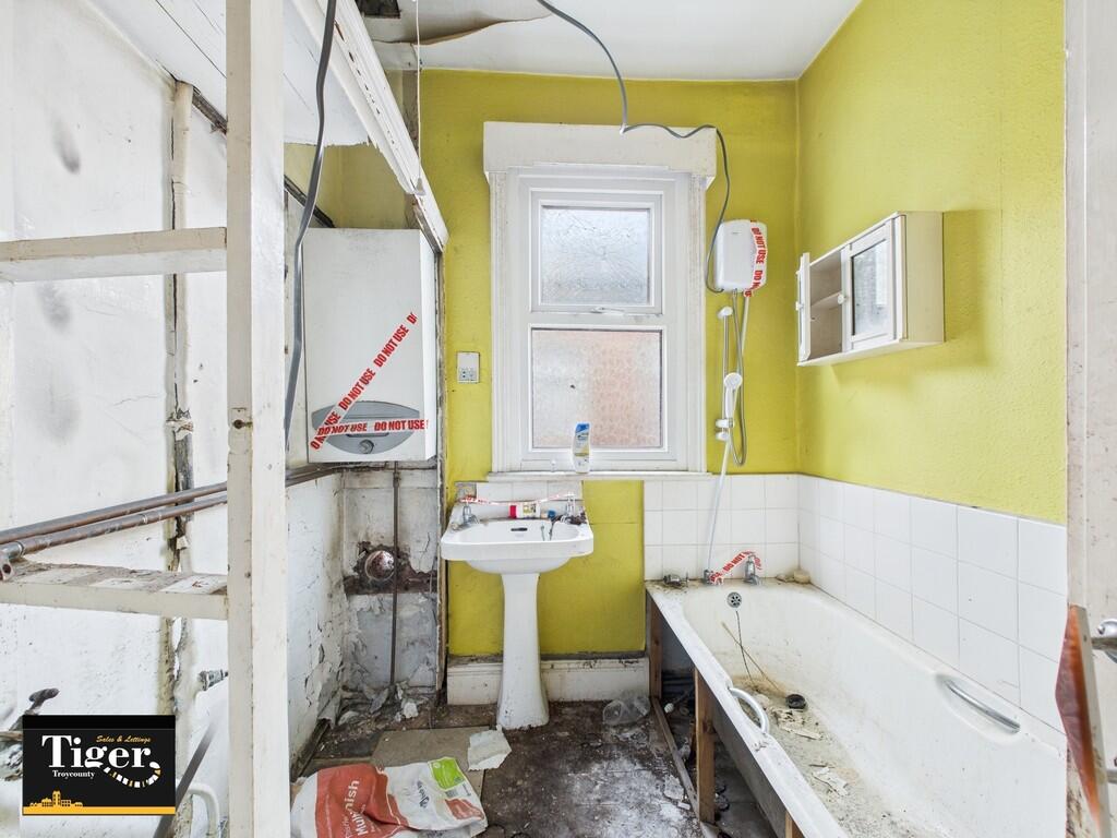 CAM03440G0-PR0297...