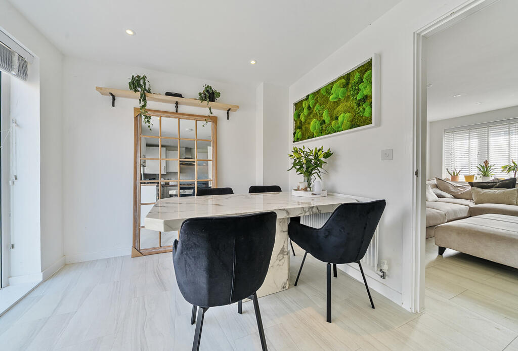 1324930-10-68875d...