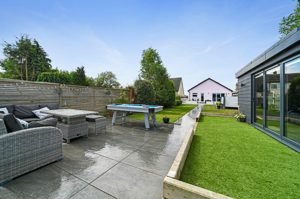 IMG_12529_26_orig...