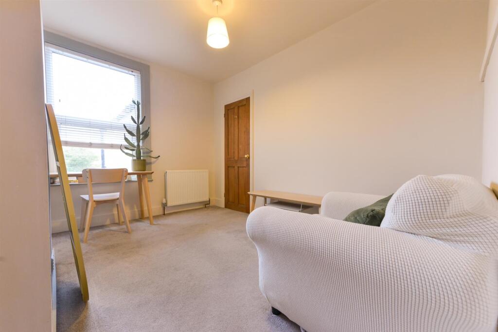 Kingsley Road 13.jpg