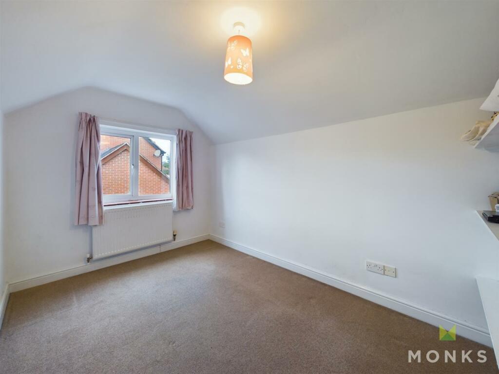 CAM01420G0-PR0499-STILL004 (1).jpg