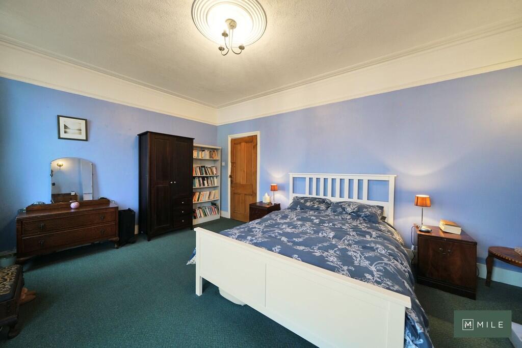 62 Leghorn Road -...