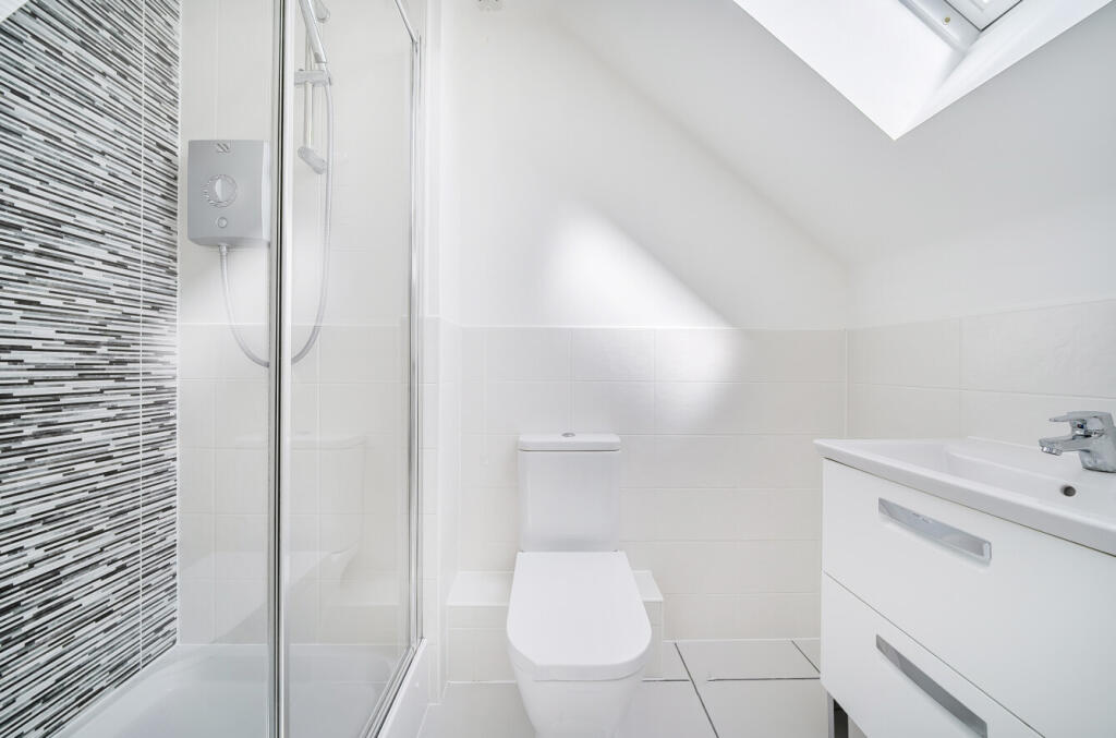 1301512196838884734a7a