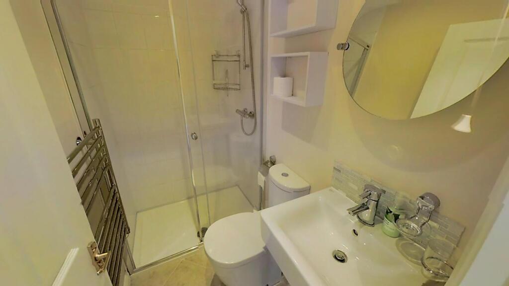 UudZAVXuSd7 - 03.17.2018_21.58.11.jpg