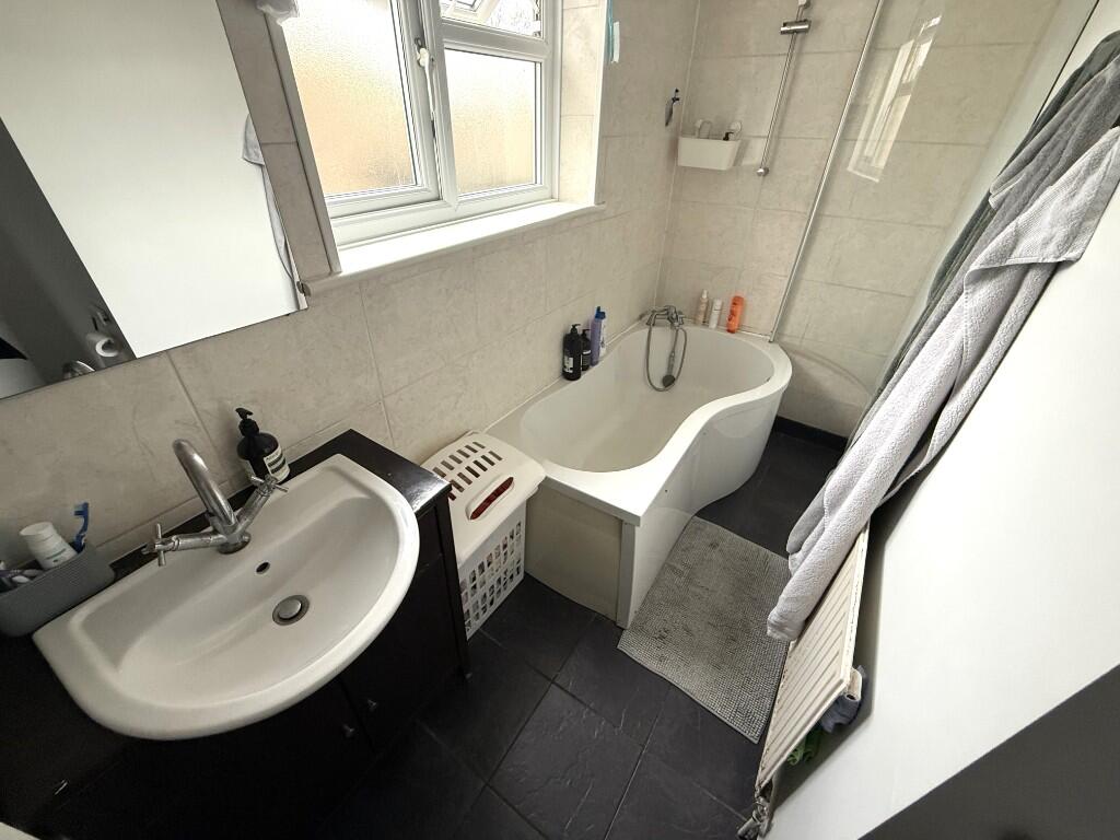 FITTED BATHROOM