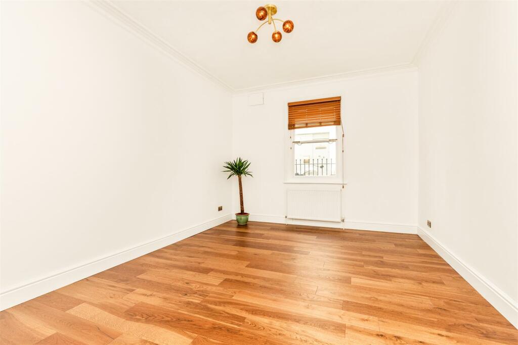 Living room.jpg