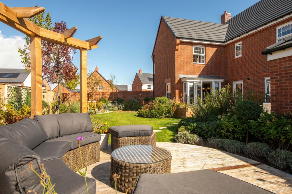 Lenwade Garden