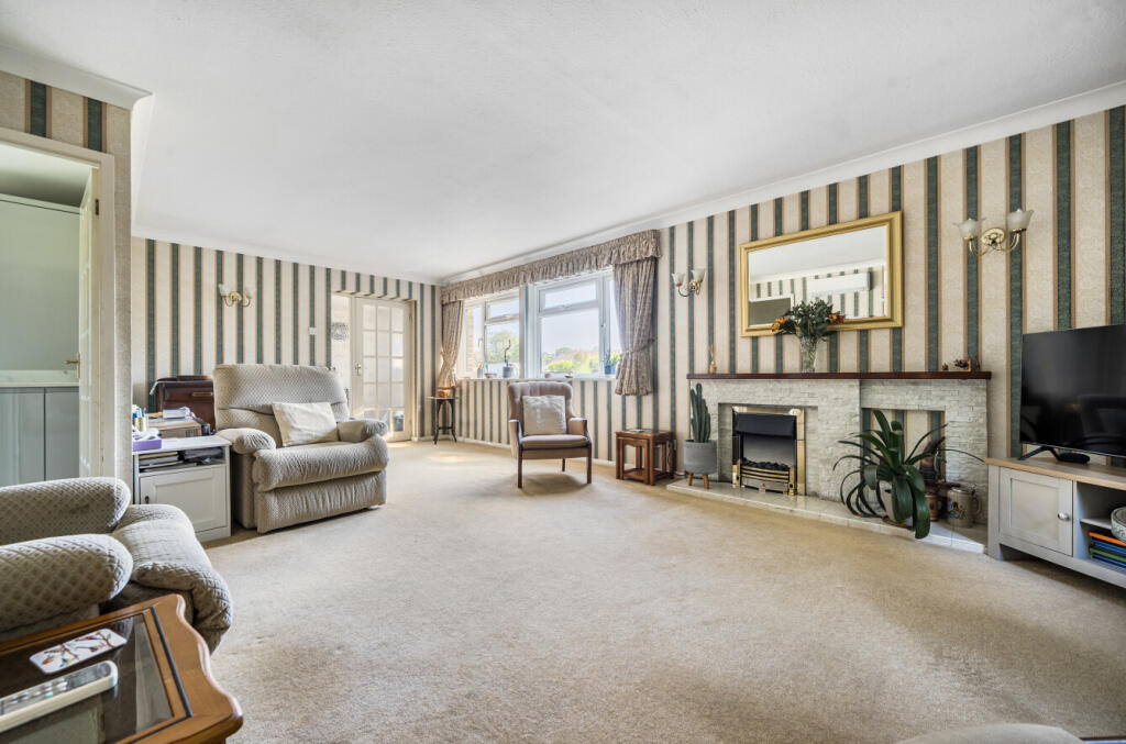 1311083-3-685451a...