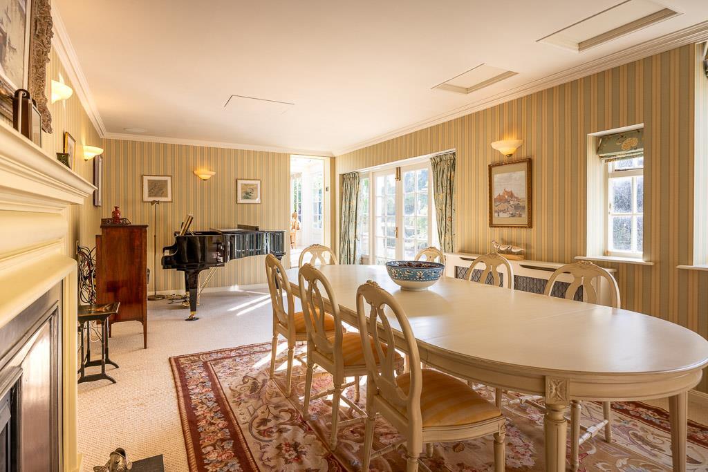 251 High Street-7.jpg