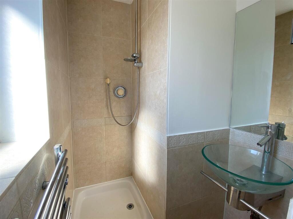 Ensuite.jpg