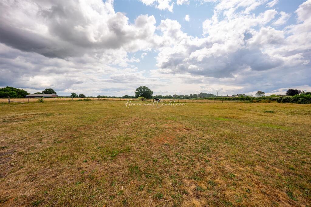Walk Farm, Castleton, HernCrabtree (14).jpg