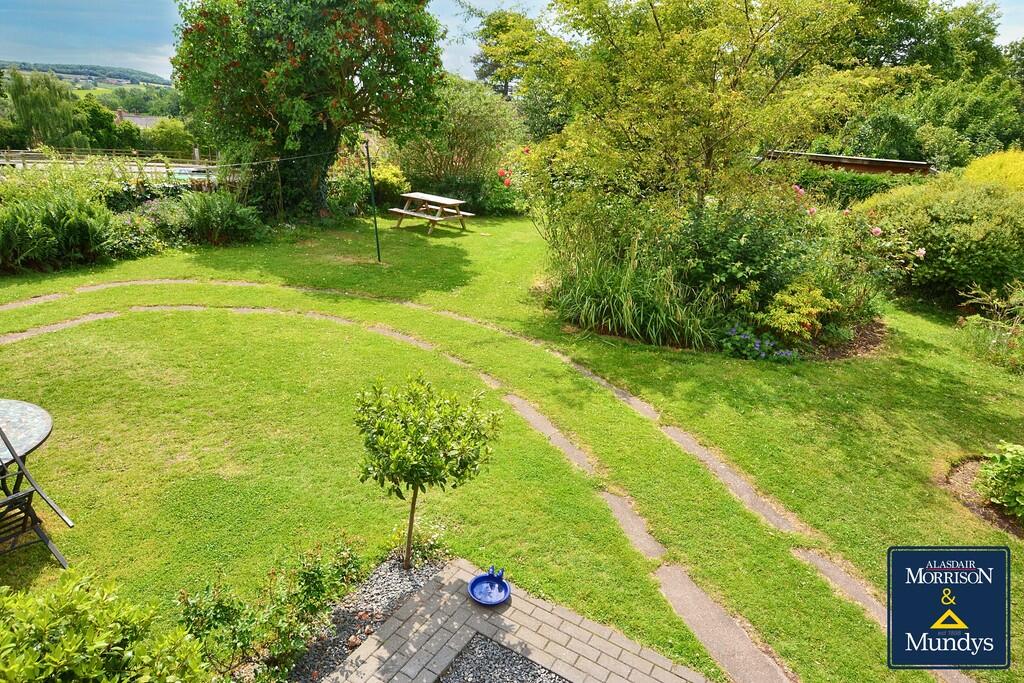 Garden and Views ...
