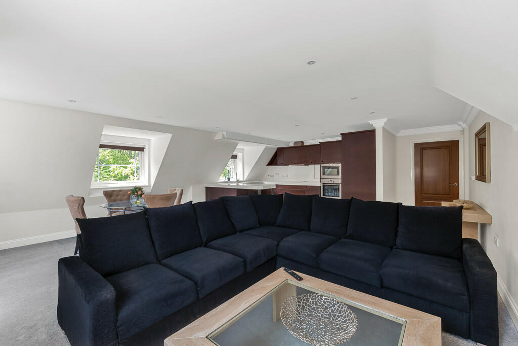 Cobham flat A-2