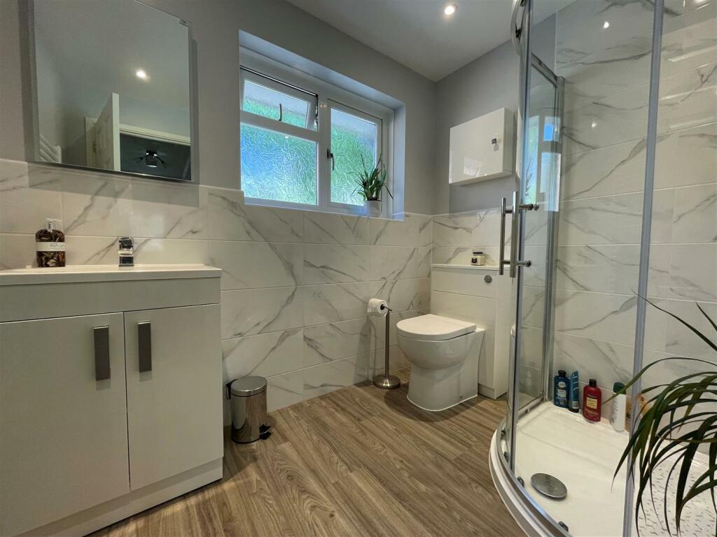 shower room.jpg