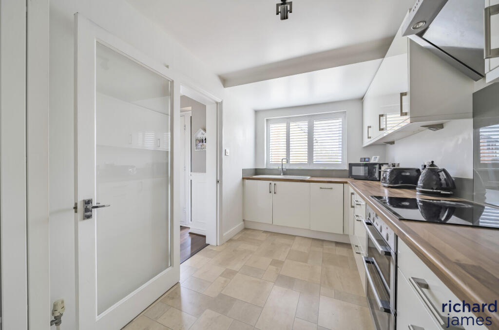 79ff9a3c86a143918629540f0e19c08a