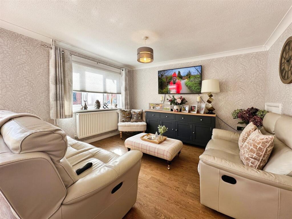 98c81b58-image_picker_F41FAFAC-69F9-494E-BFFB-F7FC