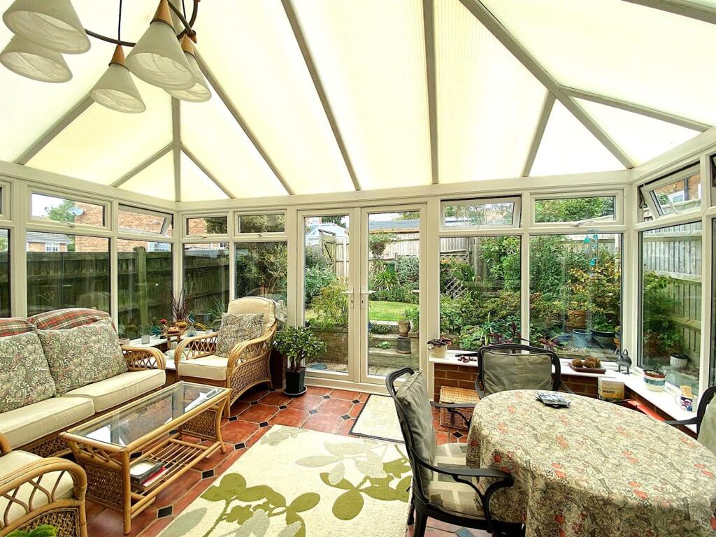 60 Links Drive - Conservatory.jpg