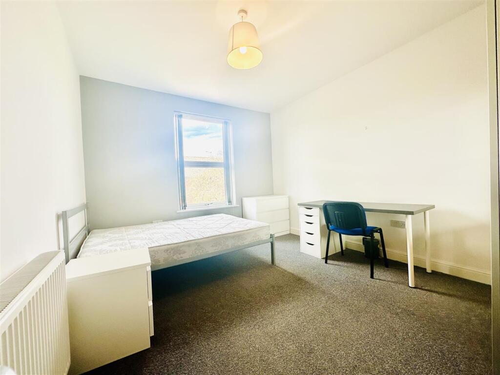 Bedroom 3.jpeg